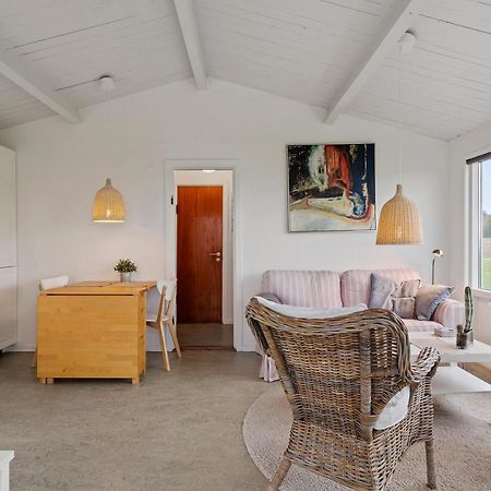 Cozy 2-Bedroom J Seaside Escape At Summerhouse Brenderup Екстериор снимка